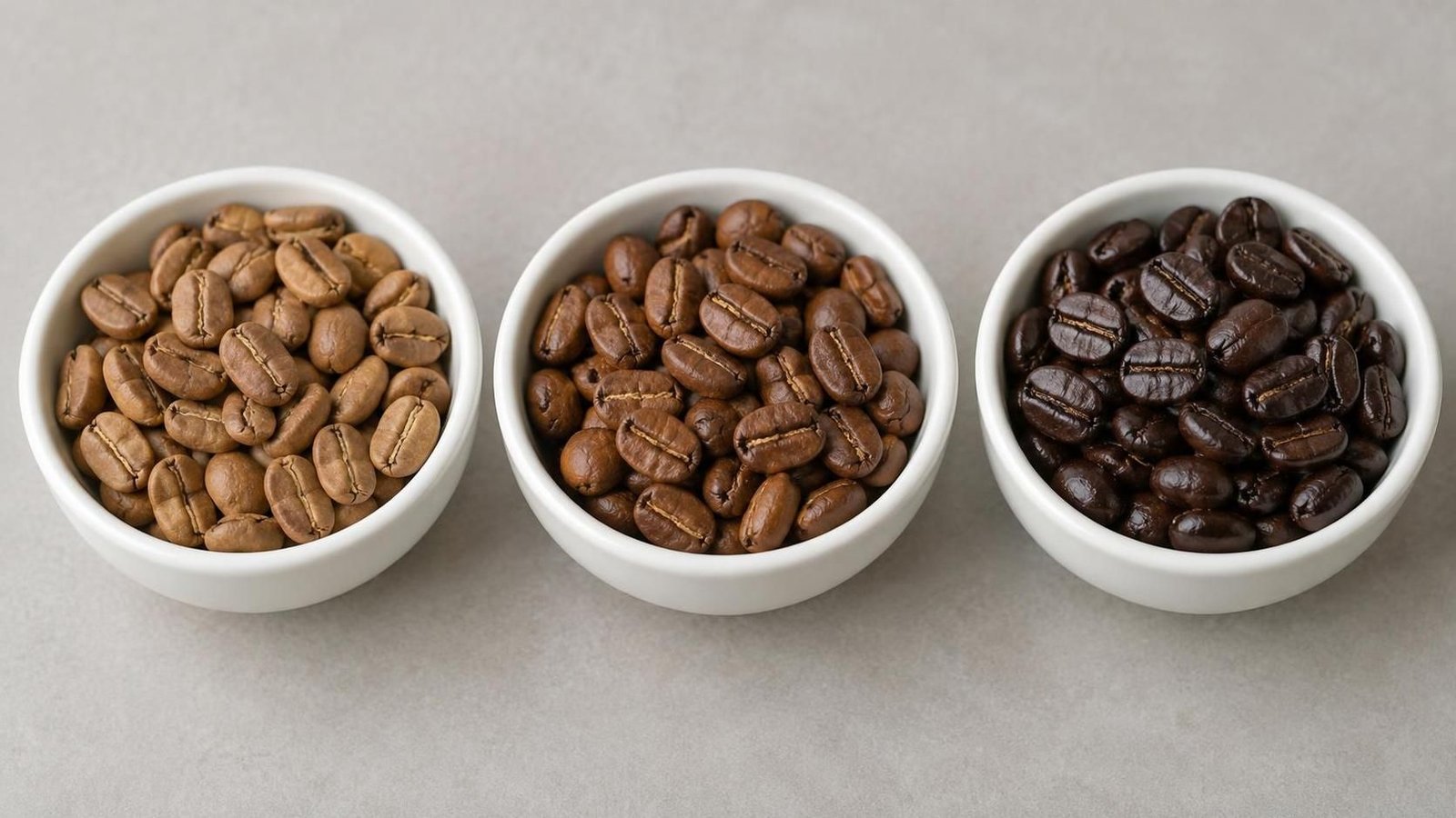 découvrez comment torréfier du café chez vous : matériel nécessaire, étapes de cuisson et astuces pour révéler des arômes riches et personnalisés.